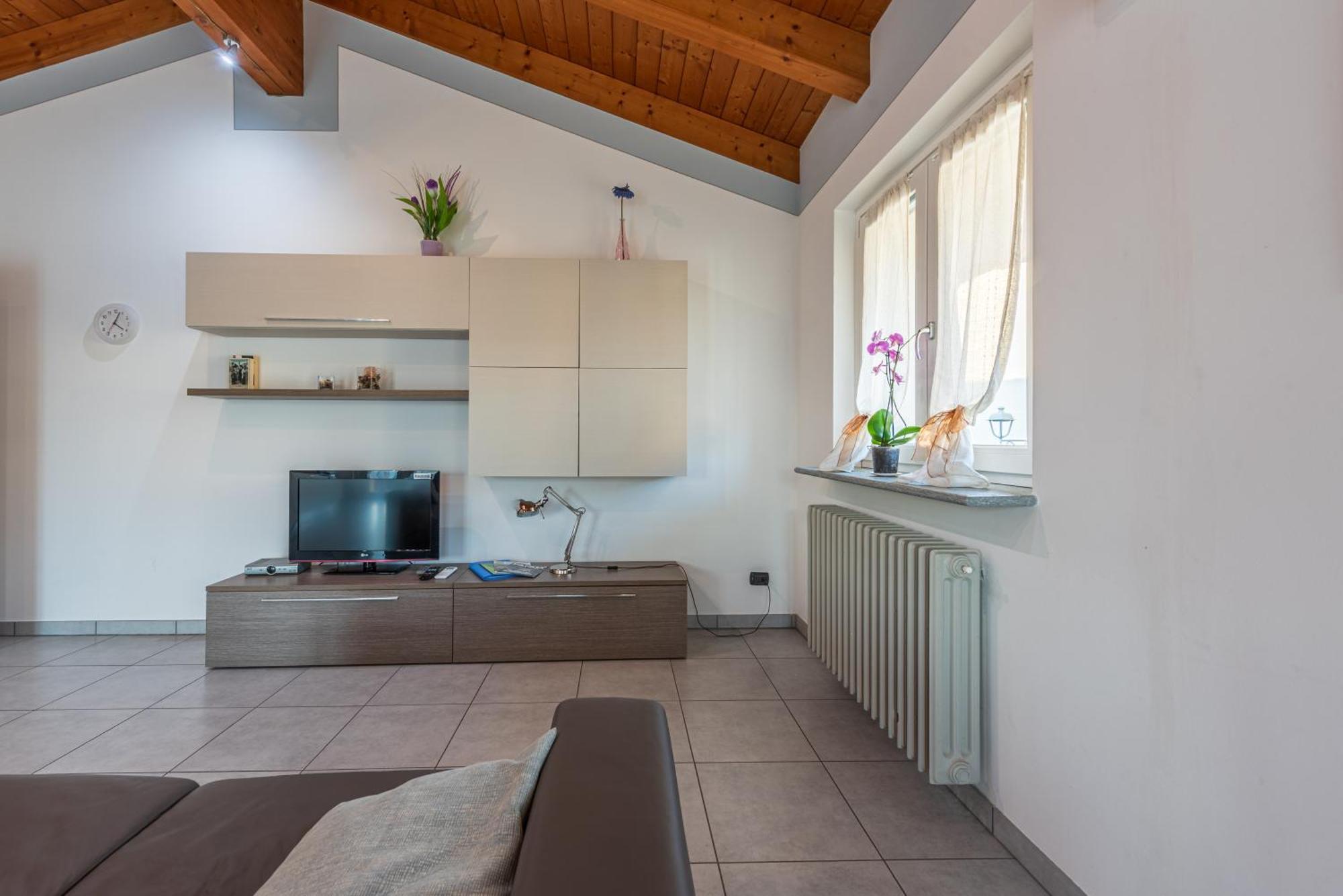 In Piazzetta Holiday Apartments, Barolo Exteriér fotografie